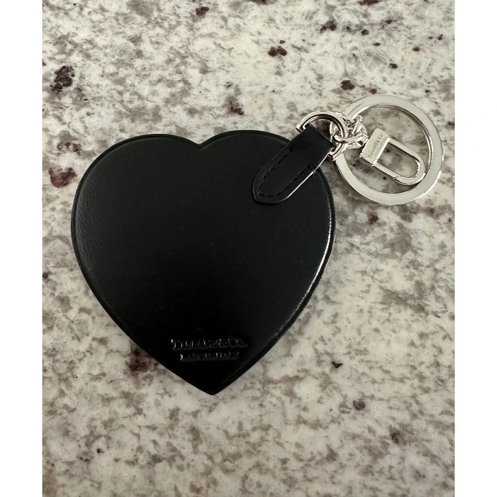 Tiffany & Co. New Black Leather Heart Rtt Return to Tiffany Keychain Keyring